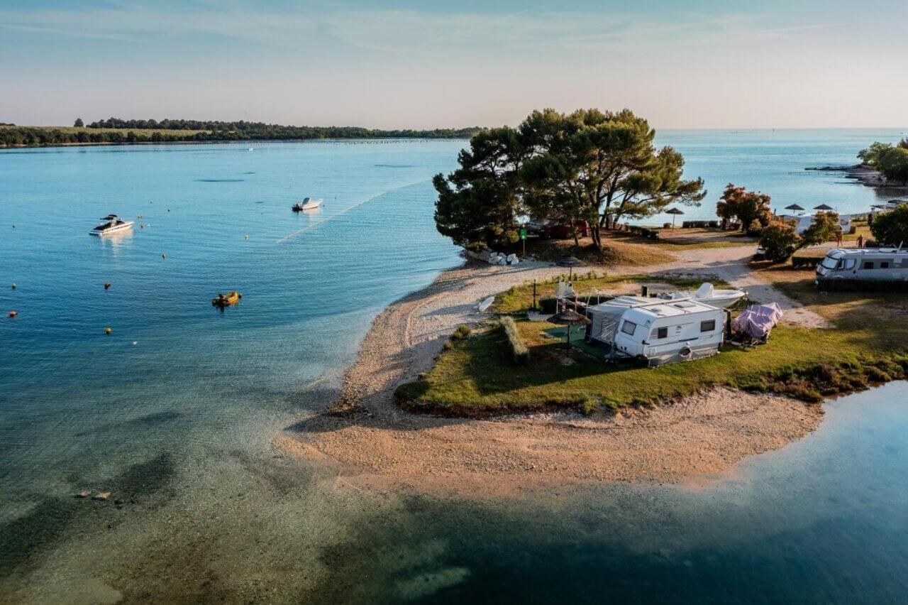 Easyatent Fkk Safari Tent Solaris Naturist - Clothes Free Porec Exterior photo